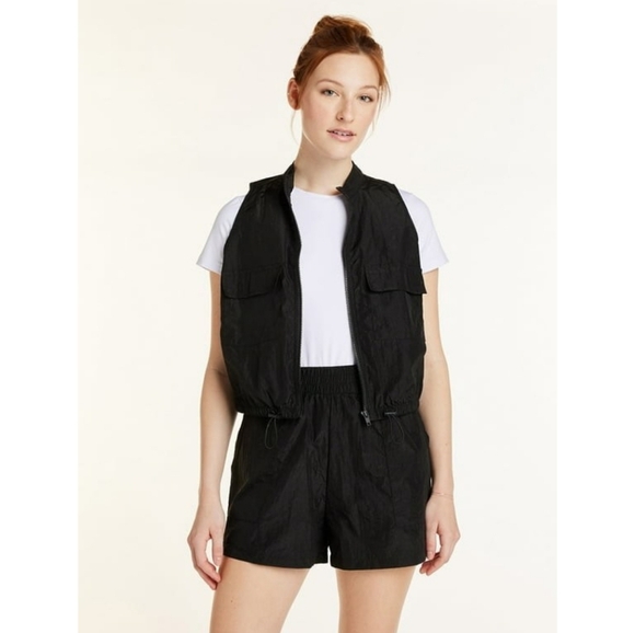 2 PC Shorts and Vest Set - Picture 2 of 8